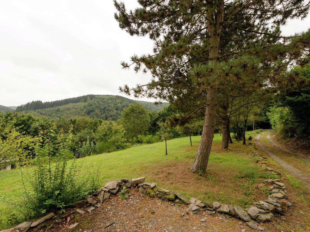 Sympathic Chalet Not Far From La Roche En Ardennes Luaran gambar